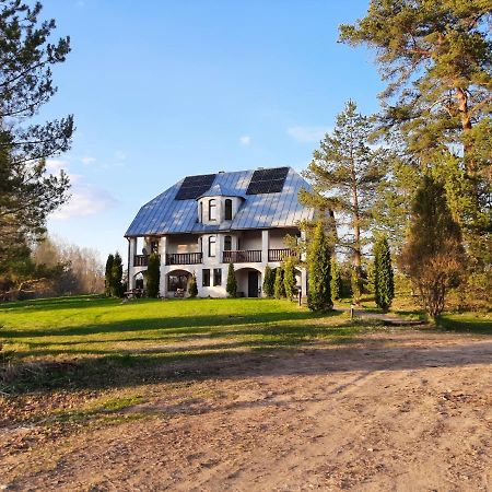 Ezernieki Hotell Valka Exteriör bild
